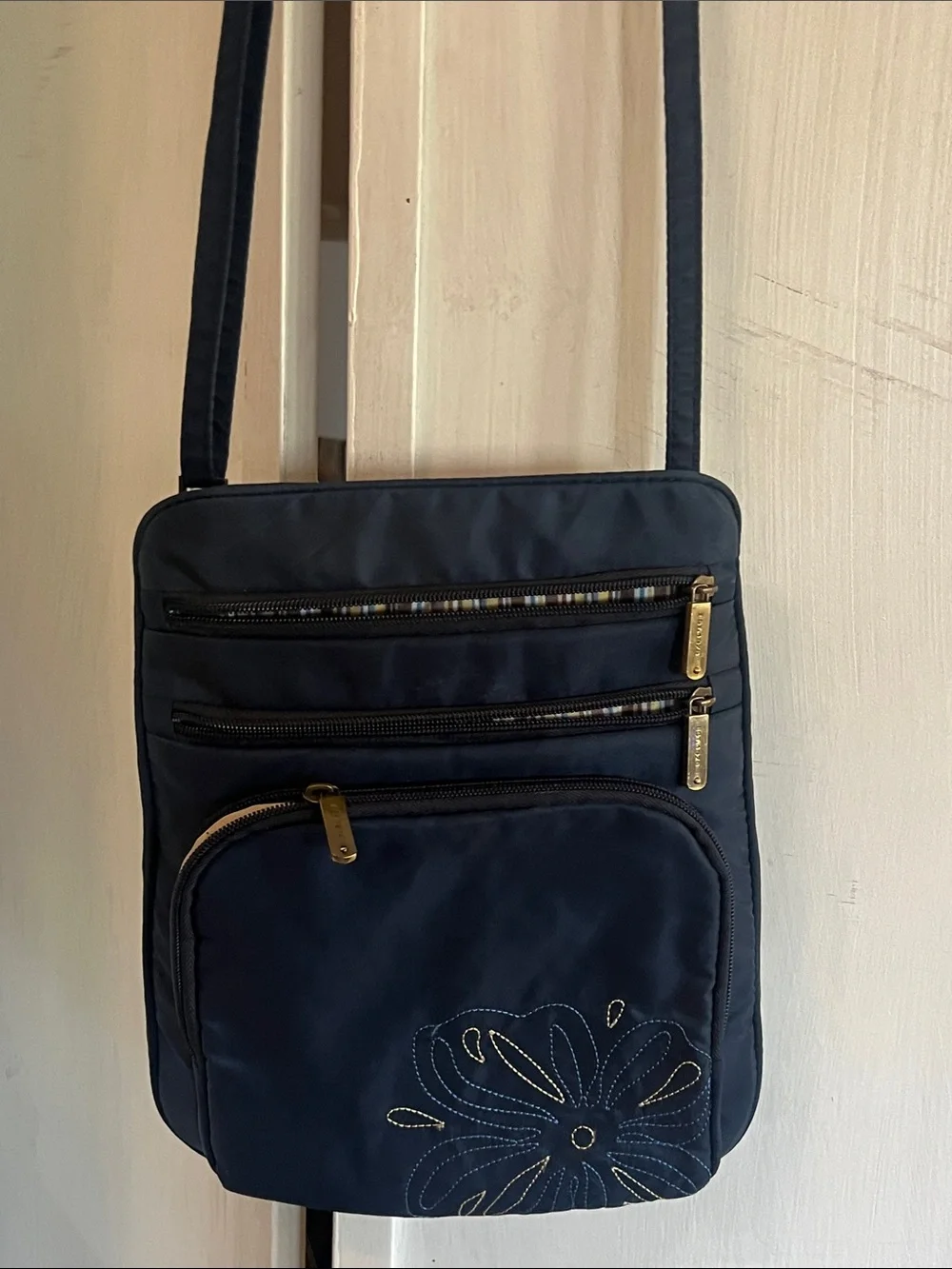 Travelon compact crossbody